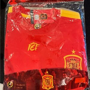 RFEF, Spanish National Soccer Team Officially Licensed Jersey, Size M, NWT
